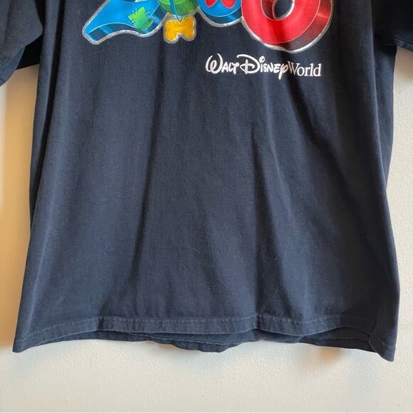 Disney XL Hanes short sleeve t-shirt 2008 Walt Disney World hats navy blue - Picture 3 of 7